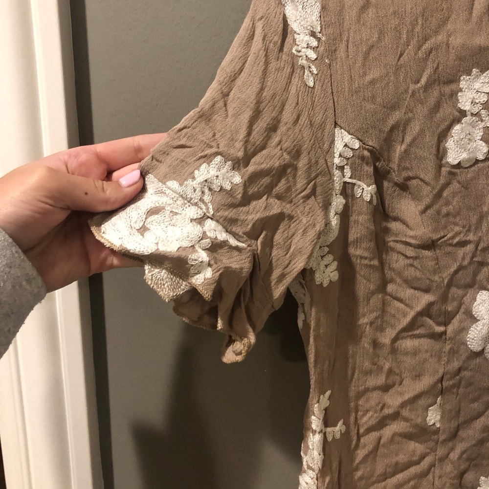 dress - Picture 2 of 5